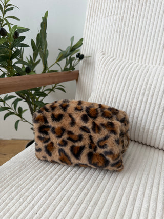 Trousse moumoute Léopard PaulaCosmetics