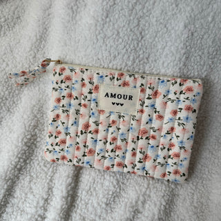 Pochette AMOUR côtelée