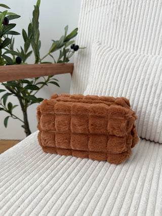 Trousse moumoute PaulaCosmetics
