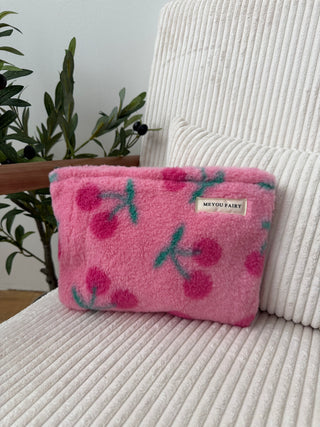 Trousse Cerise moumoute PaulaCosmetics