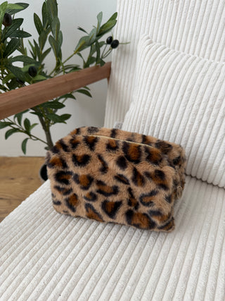 Trousse moumoute Léopard PaulaCosmetics
